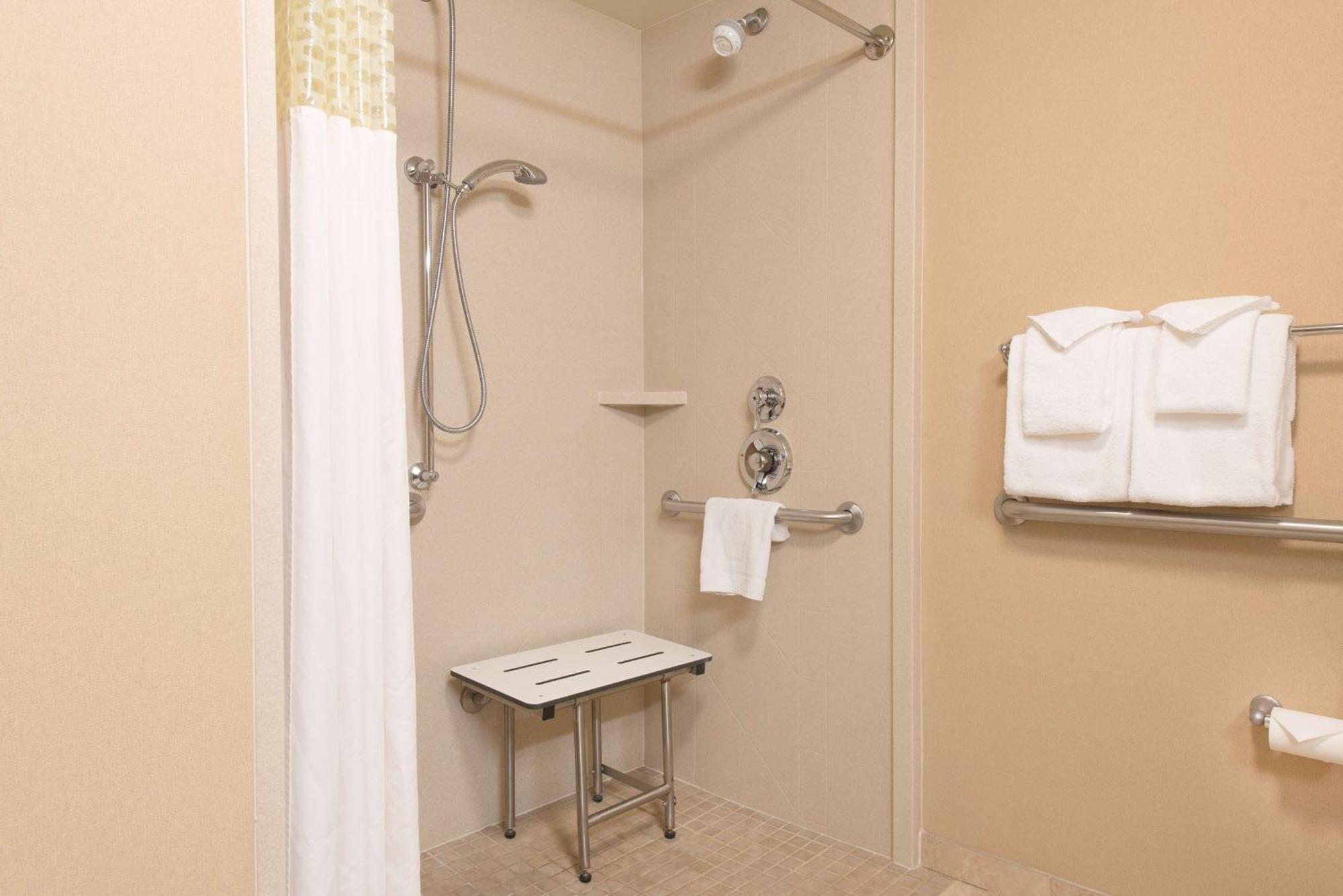Hampton Inn & Suites Bloomington-Normal Kültér fotó