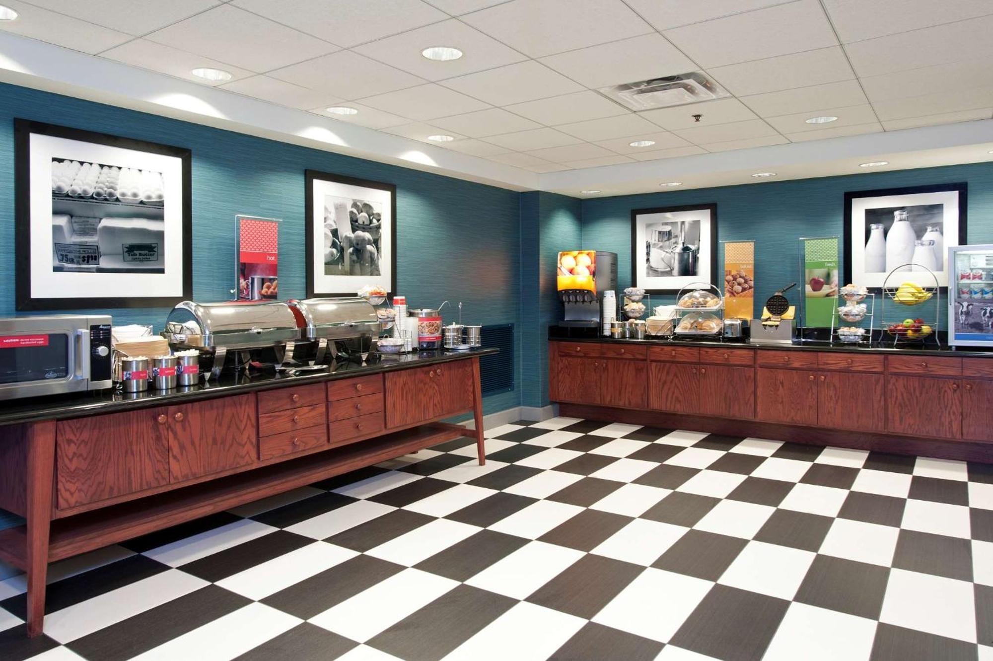Hampton Inn & Suites Bloomington-Normal Kültér fotó